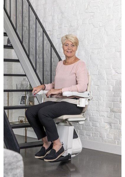 Merdiven Asansörü H1100 Sol Taraf