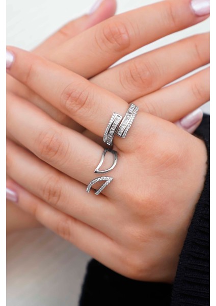 Işıltılı Parlak Taşlı Gümüş 2'li Vip Kadın Yüzük Seti fiyatları