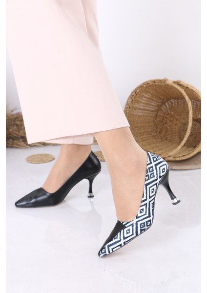 Desenli Siyah Ince Topuklu Stiletto