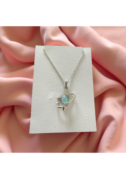 Şık Kadın Kolye – Günlük ve Özel Gün Kombinleri Için Mükemmel Aksesuar