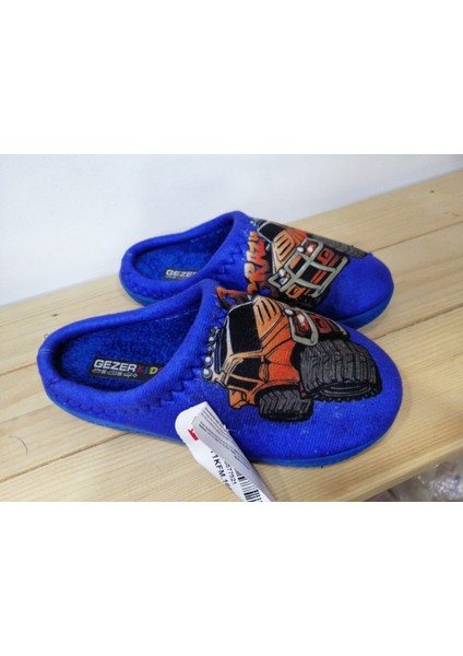 Yeni Sezon Rahat Taban Kışlık Araba Desenli Erkek Çocuk Ev Terliği fiyatları