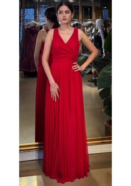 Kırmızı V Yaka Kalın Askı Kloş Etekli Şifon Uzun Abiye Elbise 11098-01