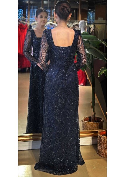 Gece Mavisi Kare Yaka Uzun Kollu Kloş Etekli Pullu Boncuklu Uzun Abiye Elbise 11047-11 indirimleri