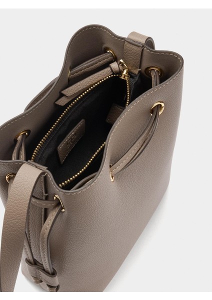 Kordonlu Çapraz Çanta fırsatları