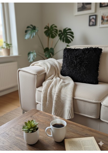 Siyah Tüylü Dekoratif Kırlent Kılıfı - Modern Salon Yatak Odası Koltuk Minderi fiyatları