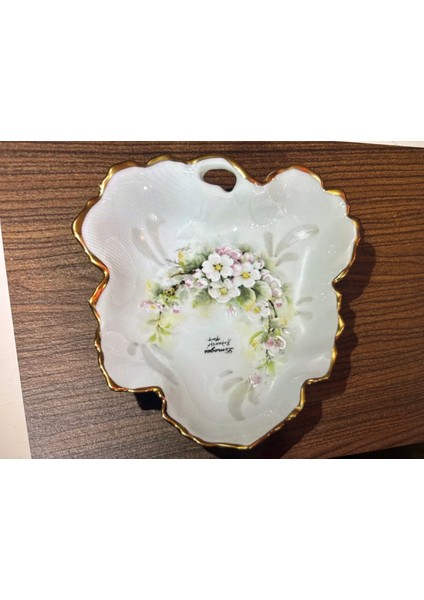 Limoges Rehausse Main El Boyama Sunumluk Şekerlik Kase - 15,5 cm 13,5 cm x 3 cm indirimleri