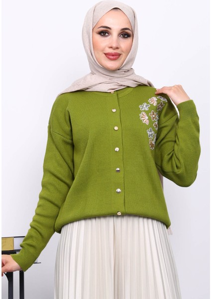 Yağ Yeşili Nakışlı Düğmeli Triko Hırka