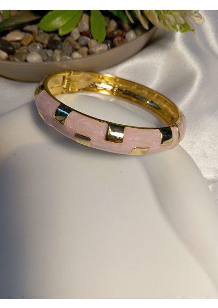 Pembe Mineli Şık Vip Bileklik fiyatları