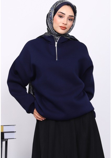 Lacivert Yaka Fermuarlı Üç İplik Şardonlu Sweat