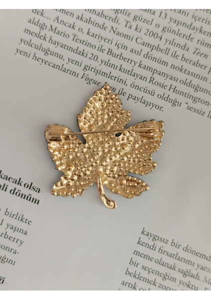 Pembe Zirkon Taşlı Çınar Yaprağı Broş, Kadın Yaka Iğnesi, Hediyelik Broş fırsatları
