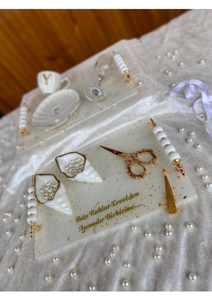 Kişiye Özel Altın Varaklı Inci Fincanlı Söz Tepsisi,nişan Tepsisi,damat Kahvesi Tepsisi