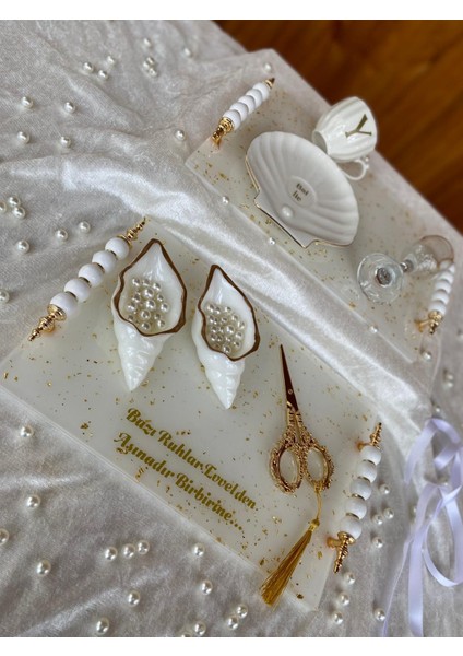 Kişiye Özel Altın Varaklı Inci Fincanlı Söz Tepsisi,nişan Tepsisi,damat Kahvesi Tepsisi modelleri
