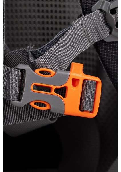 Mükemmel Denge, Maksimum Dayanıklılık: Profesyonel Dağcı Sırt Çantası 55 Litre Siyah