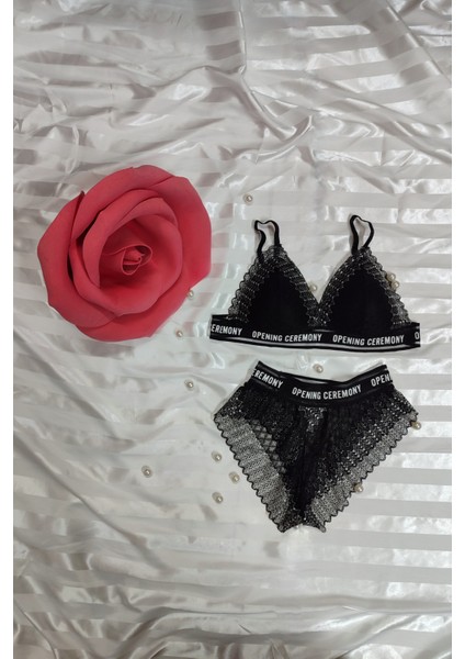 Siyah Sütyen Külot Takım Beyaz Zigzag Detaylı Dantel Yazılı Şeritli Yumuşak Pedlli Telsiz Takım fiyatları