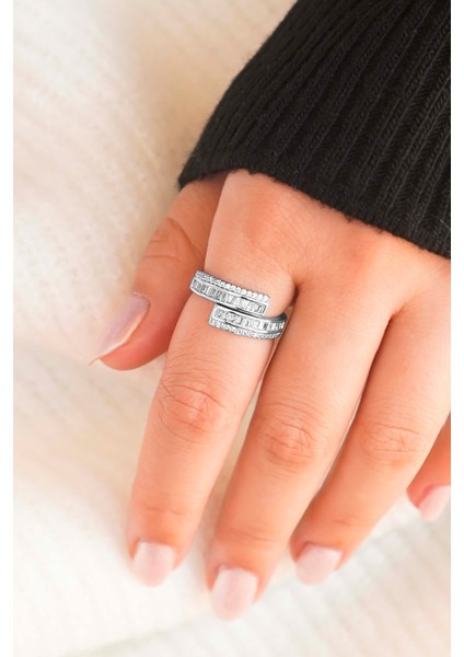 Işıltılı Zarif Taşlı 2'li Vip Kadın Yüzük Seti - Gümüş Renk fırsatları