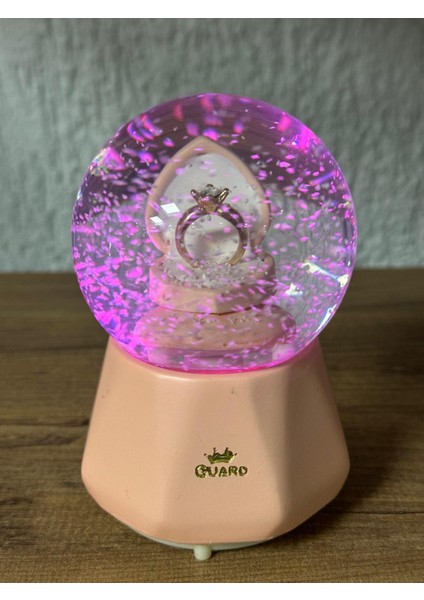 Yüzük Temalı Işıklı Müzikli Kar Püskürtmeli Orta Boy Pilli Kar Küresi fiyatları