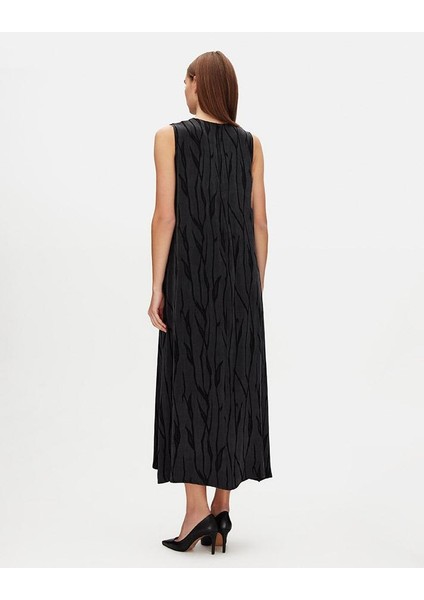 T25Y-4078 Mıssdalıda Jakarlı Cupro Kolsuz Elbise fırsatları