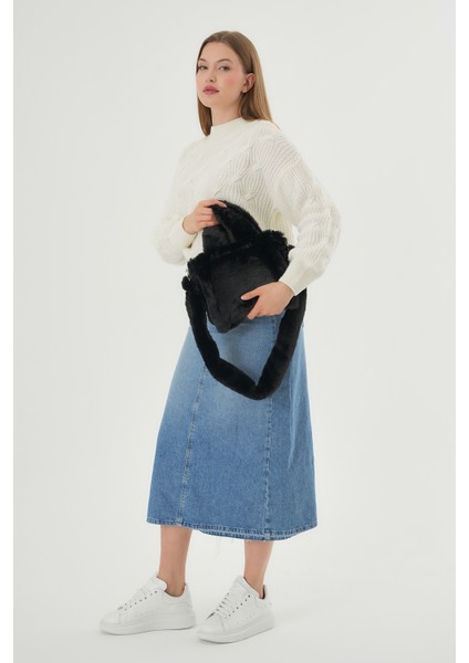 Soft Fluffy Bag / Black Uzun Saplı Peluş Çanta / Cross Body En : 24 Boy : 18 fiyatları