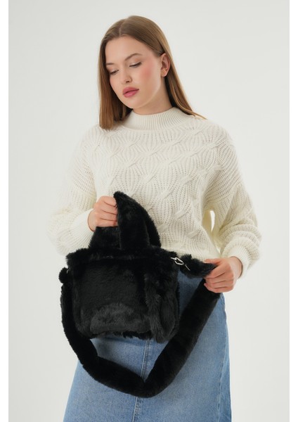 Soft Fluffy Bag / Black Uzun Saplı Peluş Çanta / Cross Body En : 24 Boy : 18 indirimleri
