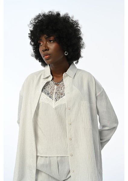 Kadın Tek Cepli Içi Dantel Askılı Gömlek fırsatları