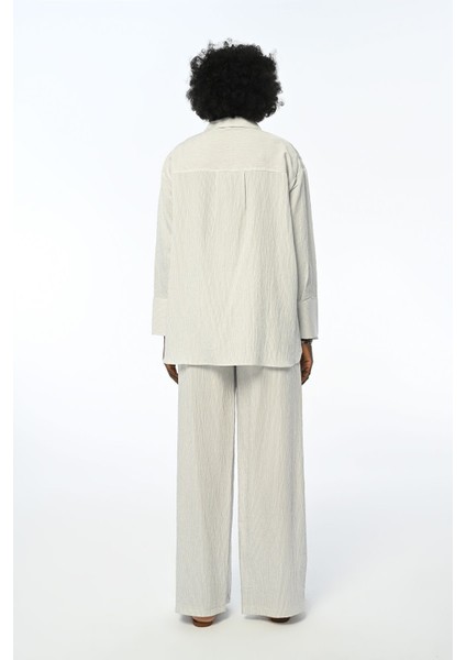 Kadın Tek Cepli Içi Dantel Askılı Gömlek indirimleri