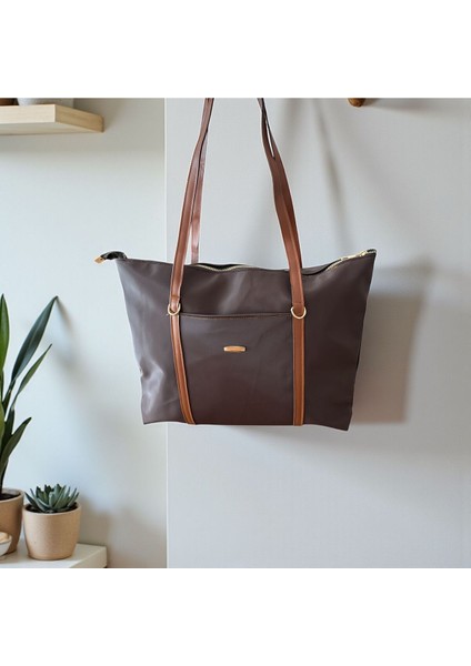 Şerit Detaylı Büyük Boy Geniş Hacimli Cep Detaylı Kadın Omuz Çantası