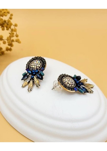 Işıltılı Lacivert Rapsodi Küpe fırsatları