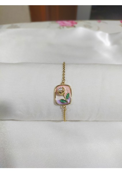 Altın Renk Çiçek Figürlü Incili Zarif Kadın Bileklik fiyatları