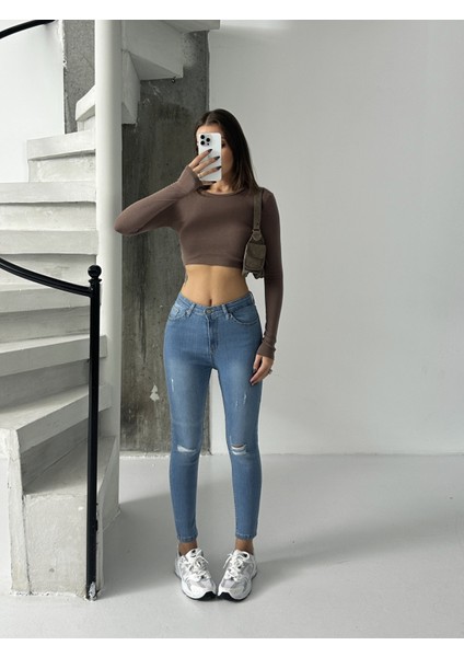 Kadın Diz Lazer Yırtık Işlemli Kot Dar Paça