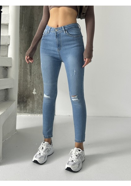 Kadın Diz Lazer Yırtık Işlemli Kot Dar Paça modelleri