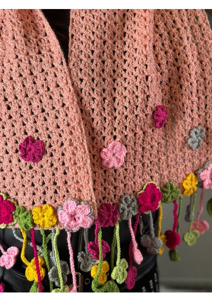 El Örgüsü Çiçekli Pembe Kadın Bere Boyunluk Atkı Set fırsatları