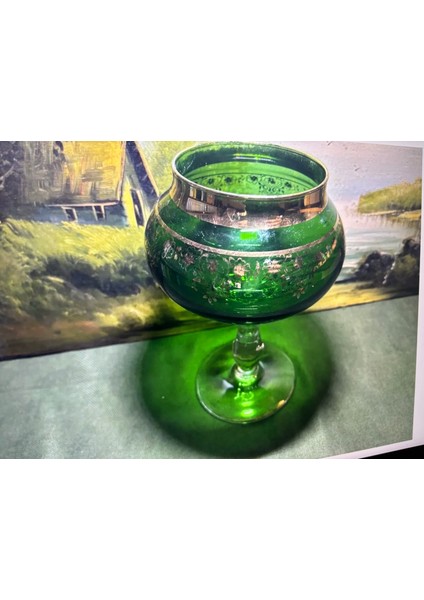 20 cm Boyunda 14 cm Çapında Şekerlik