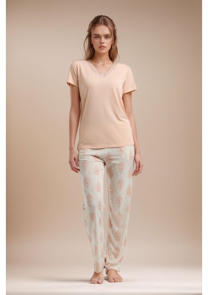 Kadın Ev Giyim Kısa Kollu V Yaka Üst & Alt Ikili Pijama Takımı LL.AR01.NE00.TT07
