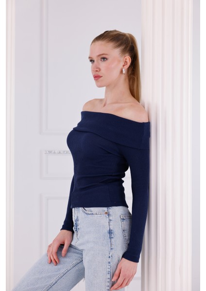 Madonna Yaka Uzun Kollu Fitilli Kadın Bluz modelleri