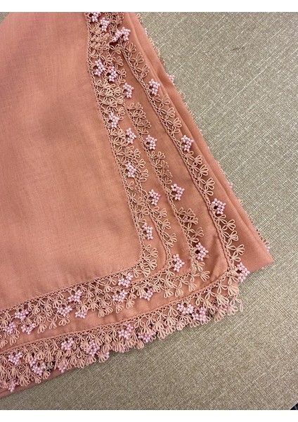 Anne Eli Ile Işlenmiş Tığ Oyalı Yazma Örtü Yerli Üretim 100X100CM