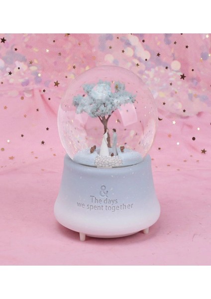 Kişiye Özel Romantik Aşıklar Büyük Boy Müzikli Işıklı Kar Küresi fiyatları