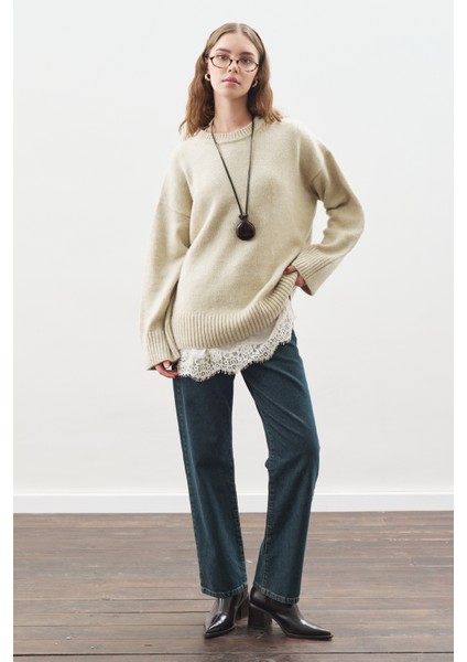 Dantel Şeritli Askılı Bluz Ekru