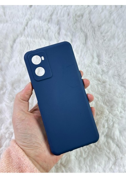 Oppo A96 - Silikon Darbe Emici Klasik Korumalı Rubber Kılıf