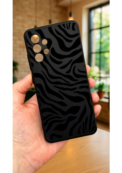 Samsung Galaxy A32 -Zebra Desenli Silikon Darbe Emici Klasik Korumalı Rubber Kılıf