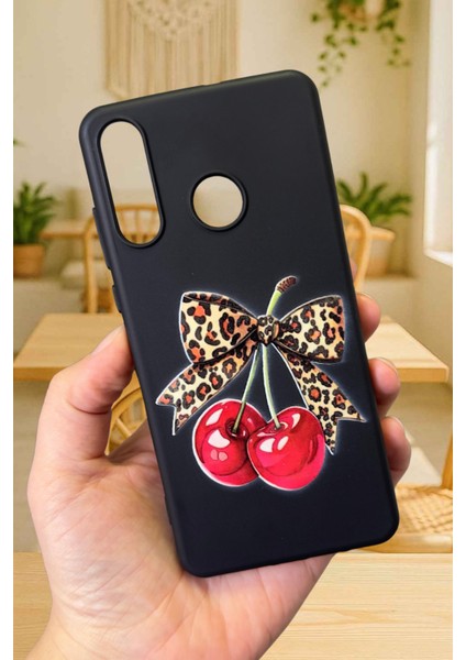 Huawei P20 Lite Uyumlu Kiraz Leopar Fiyonk Desenli Silikon Darbe Emici Klasik Rubber Kılıf