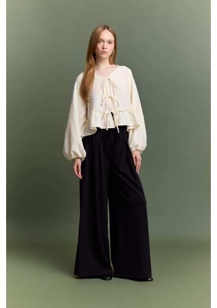 Regular Fit V Yaka Müslin Önden Bağlamalı Uzun Kollu Tunik F9173AX25AU fiyatları