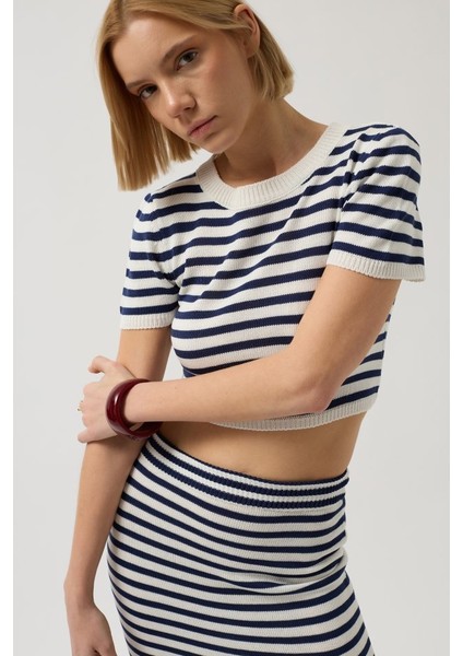 Çizgili Bisiklet Yaka Crop