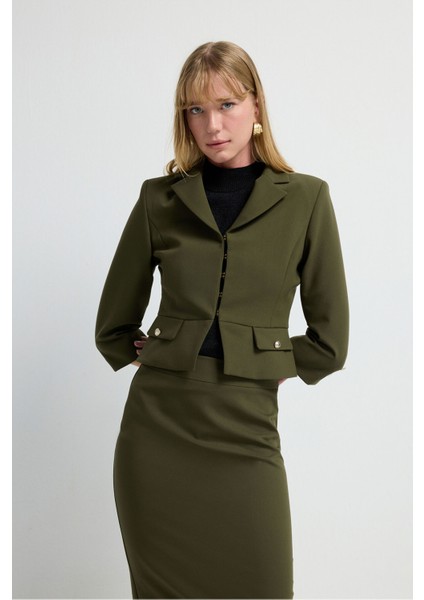 Cep Kapaklı Crop Ceket Haki 11944859001 fırsatları