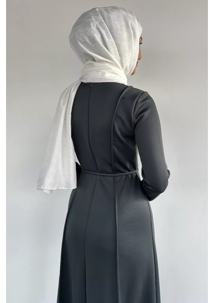 Bel Bağcıklı Tesettür Dalgıç Elbise P-00018950 fırsatları