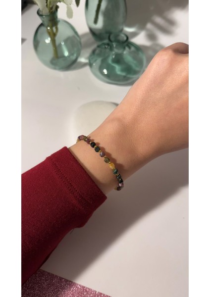 Karışık Doğal Taşlı Bileklik fırsatları