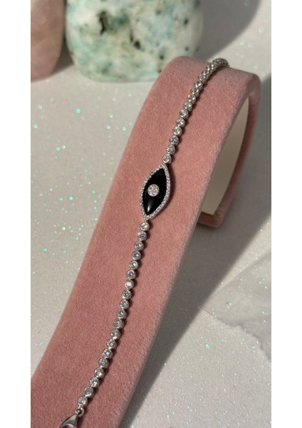 Beyaz Altın Rodajlı Oniks Taşlı Nazar Göz Su Yolu Bileklilk 925 Ayar Gümüş