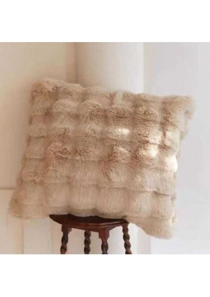 Home 2’li Peluş Kürk Kırlent Kılıfı Seti – Konforlu ve Estetik Tasarım fiyatları