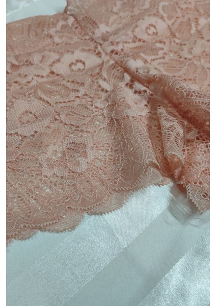 Bralet Boxer Dantel Takım Çiçek Detaylı Üçgen Sütyen Fantezi Takımı Günlük Kullanıma Uygun Push Up fiyatları