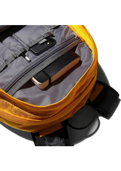 Borealis Classic Unisex Sarı Outdoor Sırt Çantası NF00CF9C4WP1 indirimleri