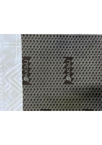 Mastel Desen Bej Renk Kesme Kaymaz Taban Halı Yolluk modelleri